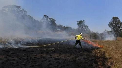 کوشش برای مهار آتشسوزی وسیع در جنگل های جنوب غرب چین