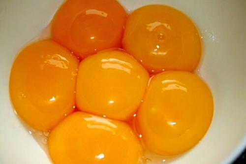 خوردن ۱ تا ۳ تخم مرغ در هفته به صیانت از قلب کمک می کند