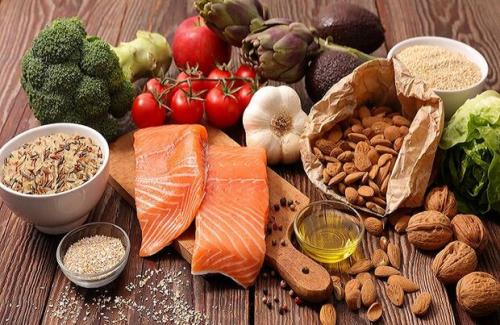 دو رژیم غذایی سالم که در کاهش ریسک مبتلا شدن به آلزایمر موثرند