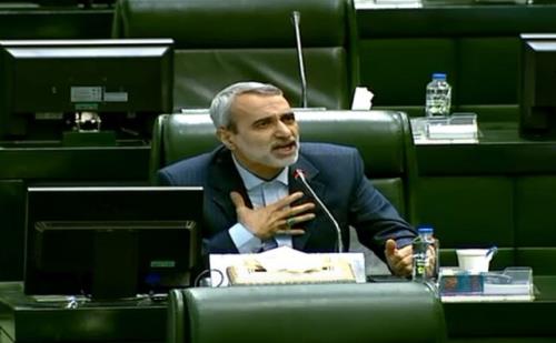 رسیدگی بیشتری درباره ی وضعیت آب و آلودگی هوای اصفهان شود